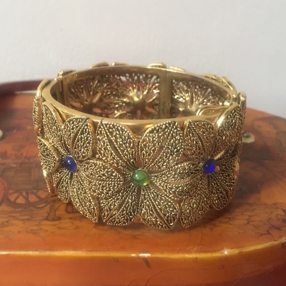 Nolan Miller Filigree Flower Cuff Clamper Bangle - Picture 2 of 8